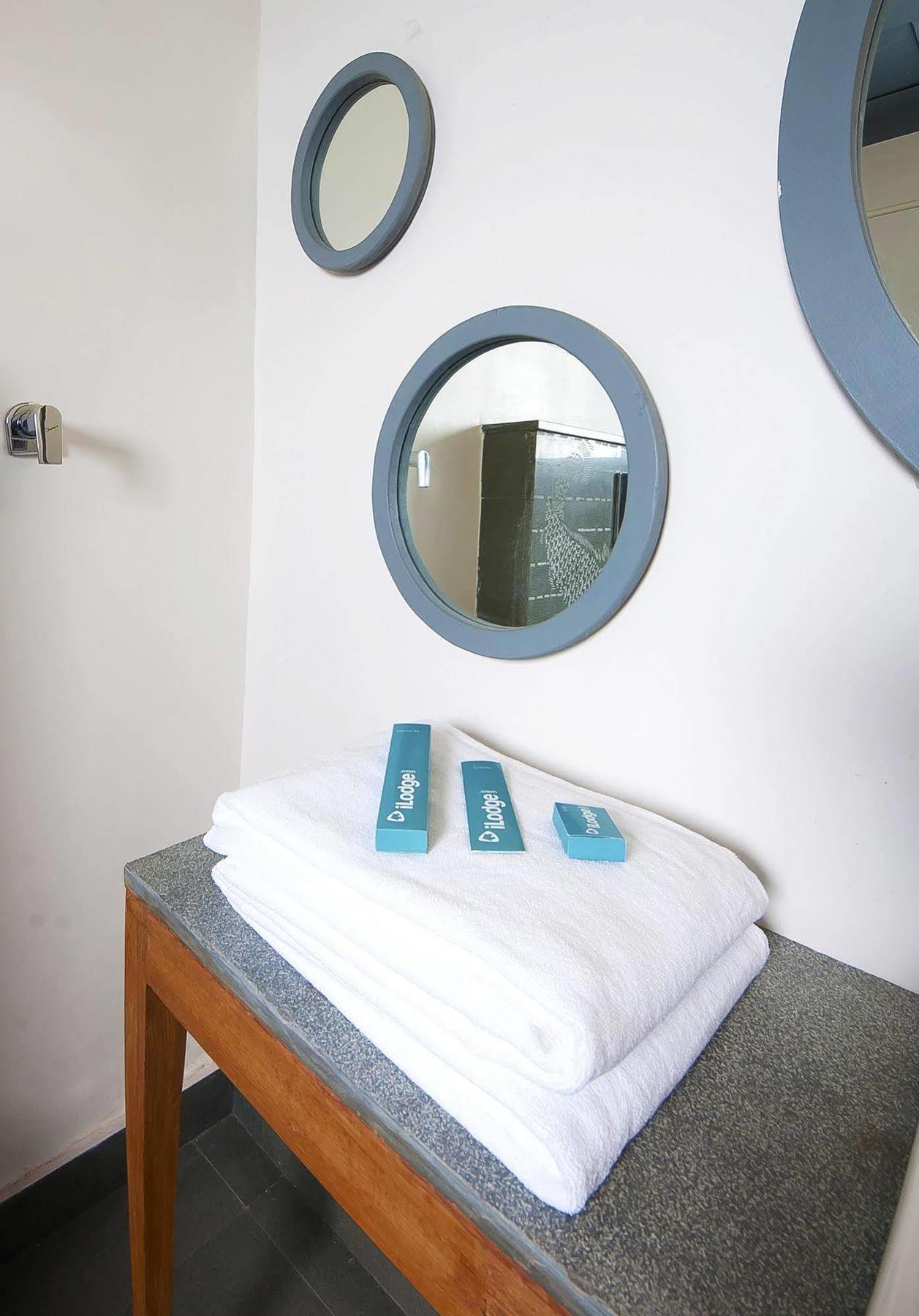 Bloom Boutique L Signature Towers Γκουργκάον Εξωτερικό φωτογραφία