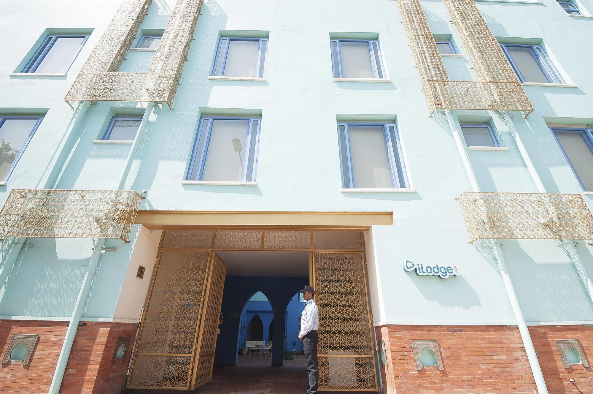 Bloom Boutique L Signature Towers Γκουργκάον Εξωτερικό φωτογραφία